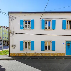 center-house-with-apartments.in-istria.net/
