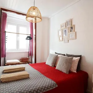 lovalfama-at-home-in-lisbon.hotels-lisbon-portugal.com/