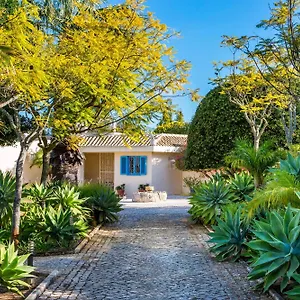 Ferienhaus Quinta Azul - Gorgeous With Pool & Private Terrace, Lagoa (Algarve)